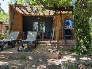 Zahrada ubytování Camping l'Avelanede