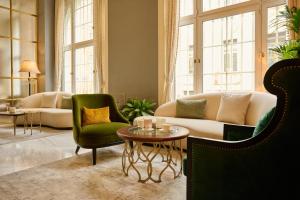 Posezení v ubytování Hotel Capital