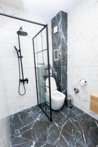 Φωτογραφία από το άλμπουμ του Boulevard Rooms & Studios σε Bŭnzareto