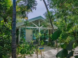 Zahrada ubytování Oaga Art Resort Maldives - Greatest All Inclusive Plan with Free Speedboat Round-trip