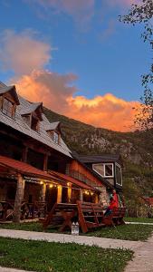 Imagen de la galería de Bujtina Harusha, en Theth