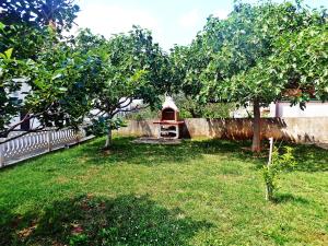 Gallery image of Holiday home Dona in Posedarje