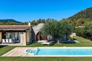 Πισίνα στο ή κοντά στο V 21 Campidano