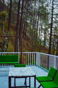 Φωτογραφία από το άλμπουμ του The Fall Stays σε Nainital +5 φωτογραφίες