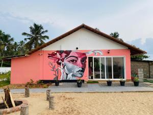Fotografie z fotogalerie ubytování Beach House Varkala by Palmyra v destinaci Varkala