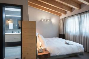 Postel nebo postele na pokoji v ubytování Nevada Duplex Apartment + 9 fotografií