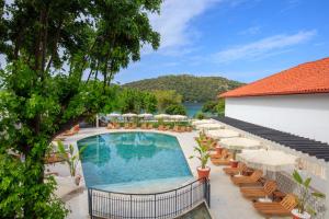 Bazén v ubytování Hotel Meri All inclusive nebo v jeho okolí