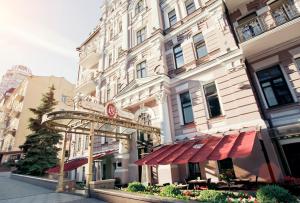 Budova, v ktorej sa hotel nachádza