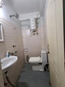 Ένα μπάνιο στο Hotel mountain rangpo