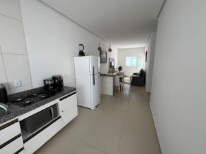 Casa Borges Lençóis的厨房或小厨房