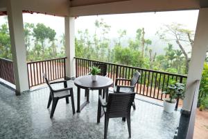 Fotografie z fotogalerie ubytování Coffee hills Homestay- near etthina buja, devaramane, bettadhabiraveshvara temple v destinaci Mudigere + 30 fotografií