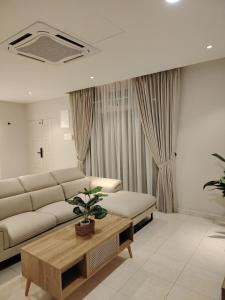 Χώρος καθιστικού στο Relax Guest House Bakap Indah