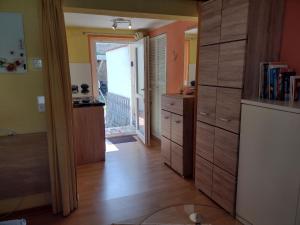 Kuchyň nebo kuchyňský kout v ubytování Ferienwohnung Kapellenwinkel, 19qm