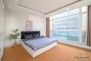 Galería fotográfica de Paradise Apartment 51TDT by Luxe Hospitality en Hanói 25 fotos más