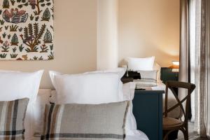 Posezení v ubytování Hôtel L'Adresse - Entièrement rénové