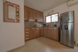 Galeriebild der Unterkunft Casa entera en Salinas - 3 pisos Piscina Jacuzzi Wifi Parqueo in Salinas