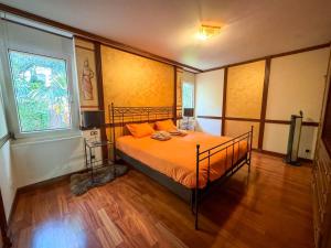 Postel nebo postele na pokoji v ubytování Platinum Suite & Spa