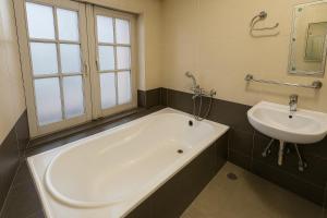 Bagno di Hotel Suva