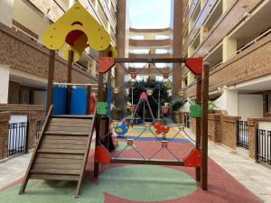 Herní místnost nebo prostor pro děti v ubytování Apartamentos Marina Park