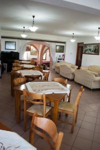 Posezení v ubytování Asteri Hotel