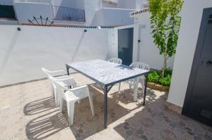 Balkón nebo terasa v ubytování Bungalow Troyano - Paradise Retreat by the Beach + 33 fotografií