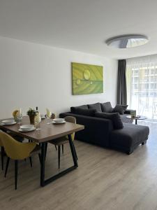 Χώρος καθιστικού στο Dingi 102