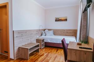 Postel nebo postele na pokoji v ubytování Gasthaus zur Waldschenke