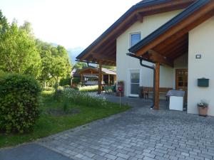 Vonkajšia záhrada v ubytovaní Haus Ertel