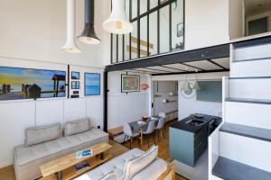 Køkken eller tekøkken på Appartement Jacquard - Welkeys + 7 billeder