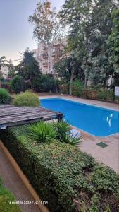 Swimmingpoolen hos eller tæt på Deana beach