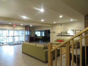 Imagen de la galería de Country Inn & Suites by Radisson, Camp Springs Andrews Air Force Base , MD, en Camp Springs