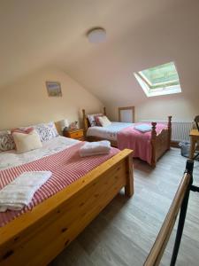 Postel nebo postele na pokoji v ubytování Home in Oulart, Wexford