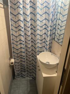 Ένα μπάνιο στο Cavo Lacia +39 φωτογραφίες