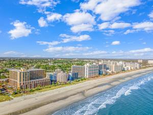 Fotografie z fotogalerie ubytování Gorgeous Oceanfront Views! Double Queen Studio - Caravelle 812 v destinaci Myrtle Beach