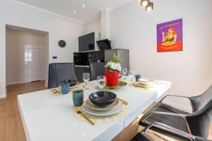TV a/nebo společenská místnost v ubytování Podniebny Apartament