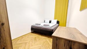 Posezení v ubytování Spacious Rooms - 15 Min from Airport & City Center, 5 Min from Vienna Main-Bus Station EZ7