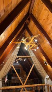 Photo de la galerie de l'établissement Bujtina Fati Art, à Ersekë