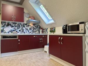 Küche/Küchenzeile in der Unterkunft Apartment in Kellerwald near Edersee Lake