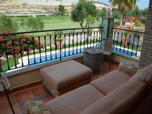 Balkón alebo terasa v ubytovaní Villa in Costa Blanca with Private Pool