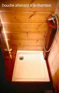 Koupelna v ubytování studio 'chalet rustique + 10 fotografií