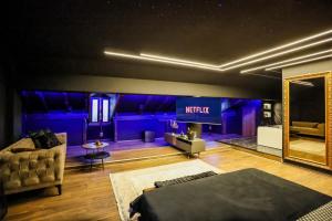 Χώρος καθιστικού στο Unique Luxury Suite