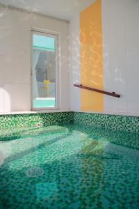 Bazén v ubytování Mini Xiaoyin - Exclusive Courtyard nebo v jeho okolí