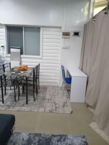 Cucina o angolo cottura di Furnished Modern Unit Great Location Labasa Jumanzuls Abode