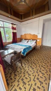 Gallery image of Deepak Homestay in Kalpa