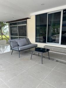 Balcone o terrazza di Furnished Modern Unit Great Location Labasa Jumanzuls Abode