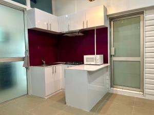 Cucina o angolo cottura di Furnished Modern Unit Great Location Labasa Jumanzuls Abode