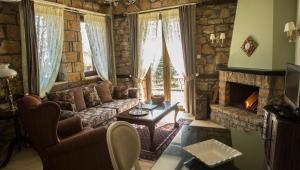 Posezení v ubytování Archontiko Emmanouilidi Suites