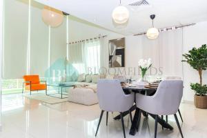 Φωτογραφία από το άλμπουμ του Bloomfields 2br Townhouse Marina Square AlReem στο Άμπου Ντάμπι +84 φωτογραφίες