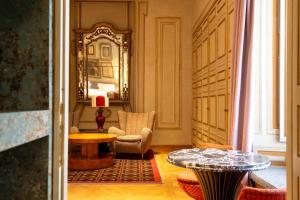Posezení v ubytování Palazzo Shedir - The Leading Hotels of the World