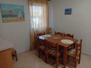 Fotografie z fotogalerie ubytování Lefkas house with garden v destinaci Tsoukalades